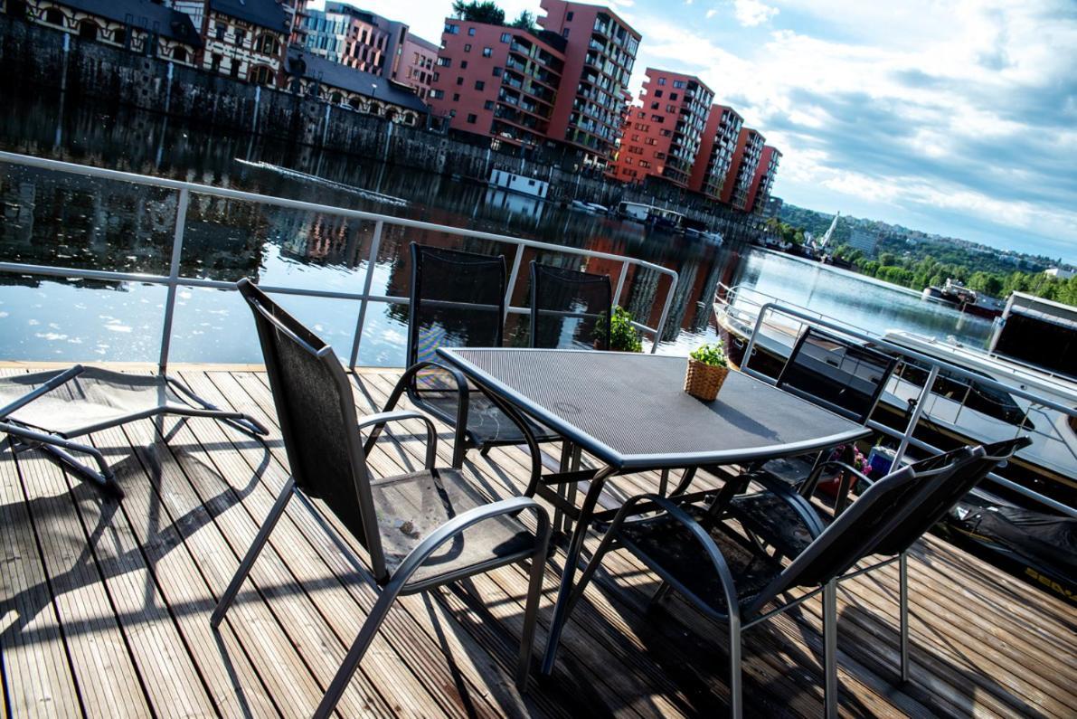 Houseboat Bonanza Prague Hotel Exterior foto